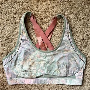 Fabletics XL High Impact Sports Bra